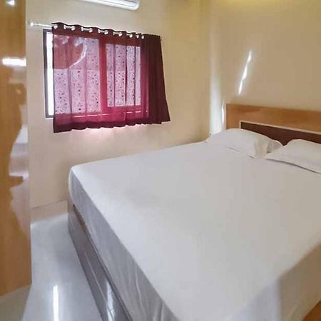 Jatiwangi Syariah Guest House Mitra Reddoorz Majalengka Eksteriør bilde