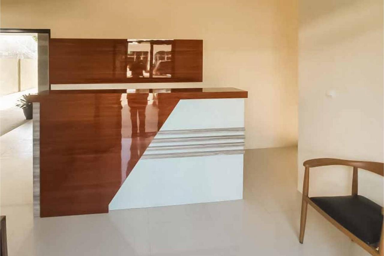 Jatiwangi Syariah Guest House Mitra Reddoorz Majalengka Eksteriør bilde